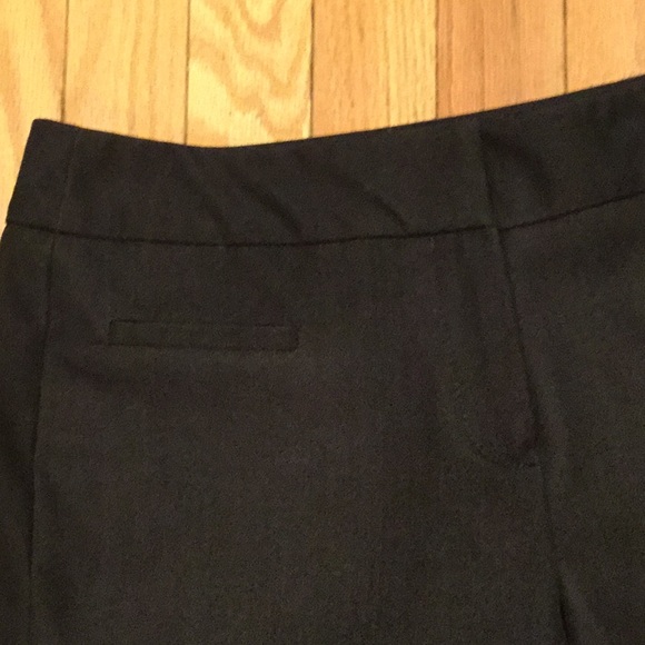 New Directions charcoal Capri dress pants.4P. - Picture 3 of 5